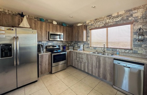 Las Conchas Condominio | Amazing Luxury Ocean View Condo