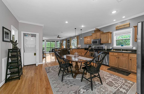 Lake Toxaway Condominio | AMAZING MOUNTAIN FALLS RETREAT 3BR/2