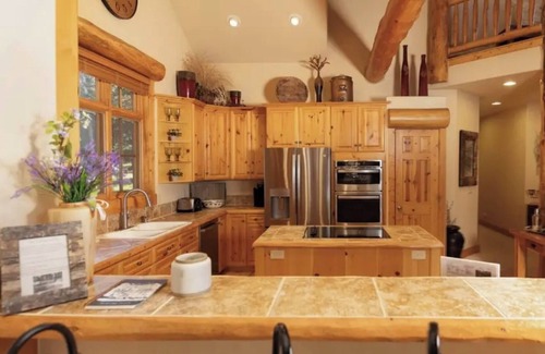 Blue River Casa | Amazing Mountain Home in Blue River-7 minutes from Breckenridge!