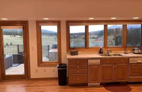 Woodland Park Casa | Amazing mountain home on 126 acres bordering national forest land