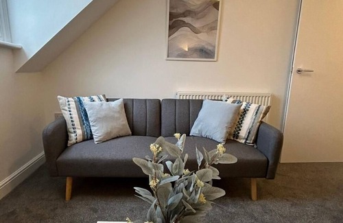 Gloucester Apartamento | Amazing New Loft Apartment Ideally Located