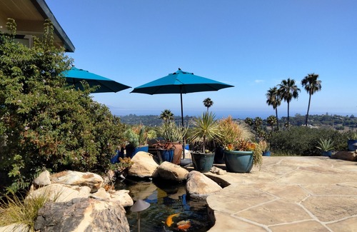 Cielito Casa | Amazing Ocean View Cottage + Hot Tub for Extended Stays