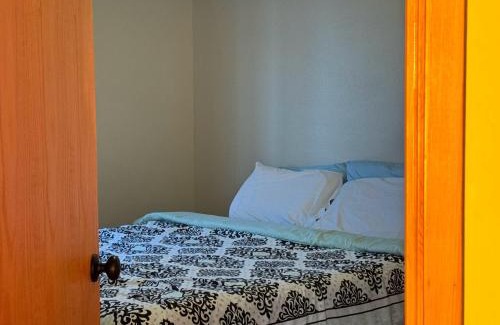 Shelter Cove Apartamento | Amazing Oceanview 2 bedroom Oceanfront! by OceanviewHotTubs Shelter Cove, CA Tesla EV Station