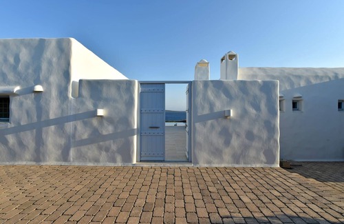 Paros Villa | Amazing Paros Villa | Villa Oasis | 5 Bedrooms | Private Pool with Stunning Sea Views | Makria Myti