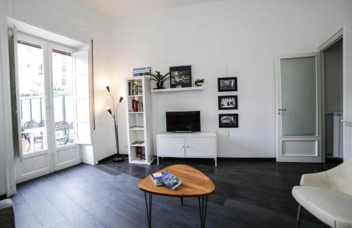 Ruggero Settimo Apartamento | Amazing Politeama House