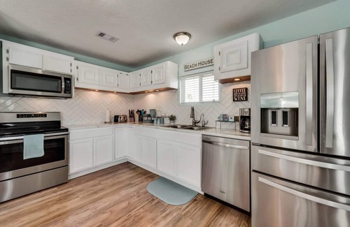 Jamaica Beach Casa | Amazing Private Pool! See listing for golf cart upgrade information!