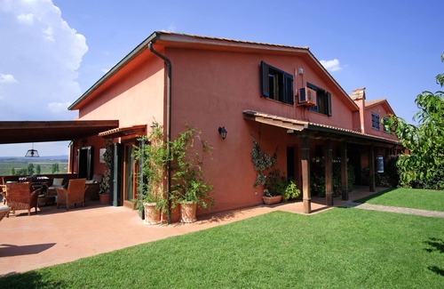 San Martino Casa | Increíble propiedad en una comunidad privada de golf, en el campo cerca de Roma