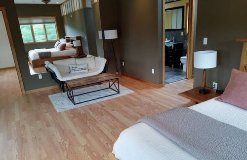 Allenwood Cabina | Amazing property in the country with lots of elbow room to enjoy.