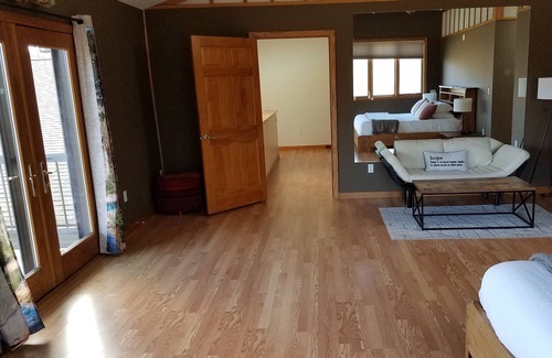 Allenwood Cabina | Amazing property in the country with lots of elbow room to enjoy.