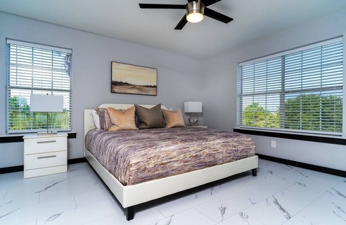 Indian Bayou Condominio | Amazing Remodel Just Like Photos ~ Great Location, Clean, Quiet, Pool, Fitness Area, FREE Activities