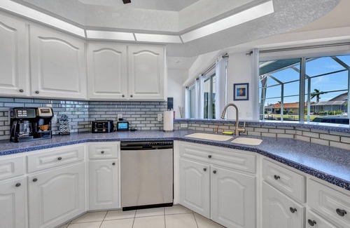 Burnt Store Isles Casa | AMAZING!! Remodeled Punta Gorda waterfront home; HEATED SALT POOL; golf nearby