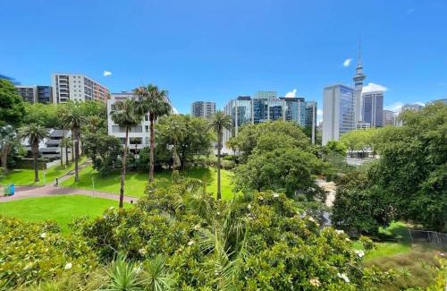 Newton Apartamento | Amazing SkyTower & Park View - Parkside Living with AC
