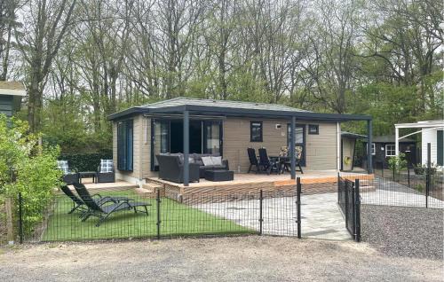 Zeeland Otro | Amazing StaCaravan In Zeeland