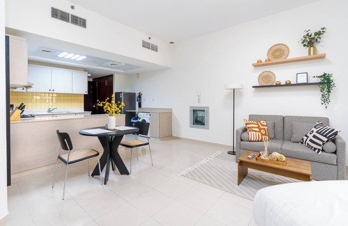 Bab Al Bahr Apartamento | Amazing Stay With Beach Access & Balcony -rak