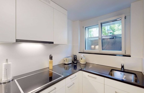 District 6 Apartamento | Amazing studio the city center, very sunny (Sun 4)