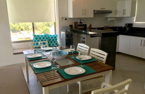 Chicxulub Puerto Apartamento | Oasis Beach Apartment Beach View