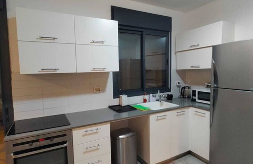 Kiryat Gat Condominio | Amazing tower apartment at Karmei Gat