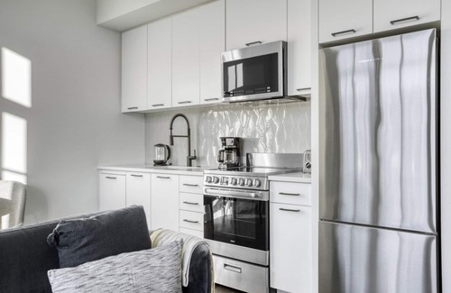 Gallaudet Apartamento | Amazing Union Market 1BR w/ Gym & W/D, steps to Metro, by Blueground