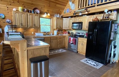 Mouth of Wilson Casa | Amazing! Unobstructed Long-Range Mountain Views at 3700’ elevation with Hot Tub