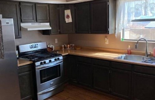Rio Rancho Casa | AMAZING VIEW! Beautiful Luxury Home+Hot-Tub Patio