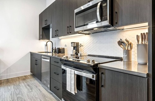 Channel District Apartamento | Amazing view | Channelside | Mins to DT!