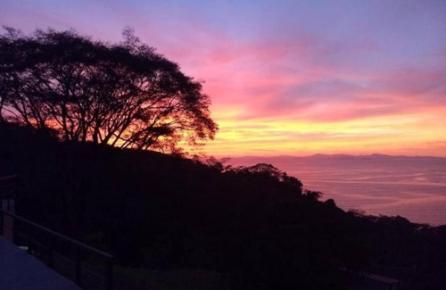 Tárcoles Casa | Amazing View in Brand New House!
