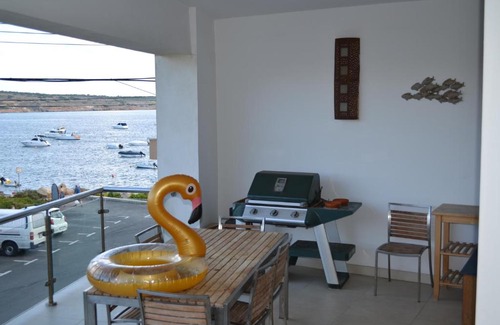 Għadira Apartamento | Amazing view of Ghadira Mellieha bay