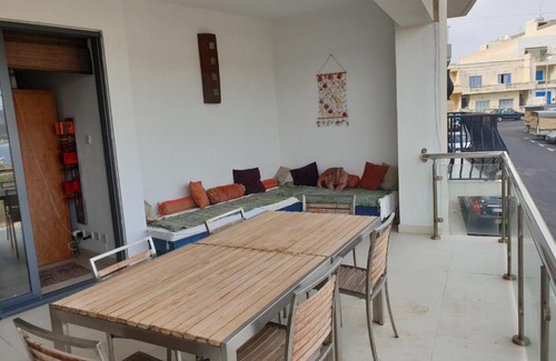 Għadira Apartamento | Amazing view of Ghadira Mellieha bay
