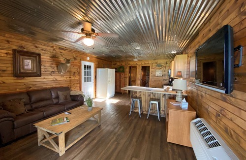 Booneville Casa | ¡VISTA INCREÍBLE de la revista Mount!