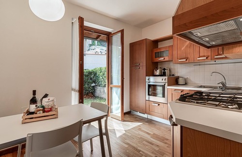 Levo Casa | Amazing view over the Lake, charming house surrounded by nature