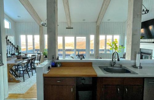 Campton Casa | Amazing View Retreat Home