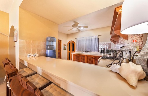 La Gloria Casa | Amazing Views 3 BR Ocean Front w/ Pool.