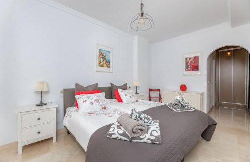 Ojen Apartamento | Amazing views and pool at Mairena Forest RDR362