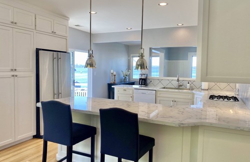 Belvedere Tiburon Casa | Amazing Views and Walkable to Downtown! Historic 3/2 Home, Sleeps 8
