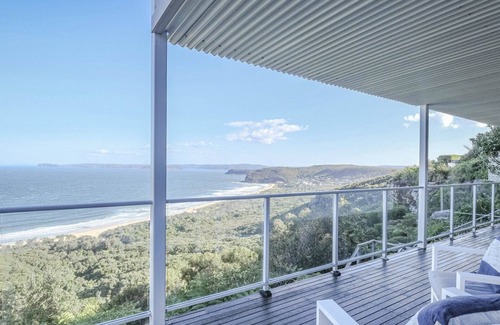 Killcare Heights Casa | Amazing views, whale watching and close to Bells