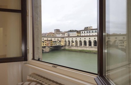 San Niccolo Apartamento | Vistas impresionantes de Ponte Vecchio y los Uffizi - Extremadamente silenciosas - Moderno - WiFi