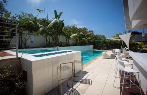 Del Mar Villa | Amazing Views! Walk to the Beach! Pool and Spa!