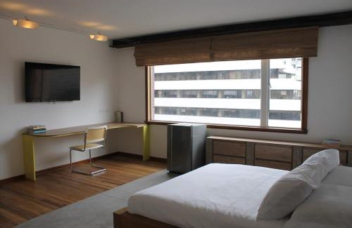 Centro International Apartamento | Amazing Vintage Apartment in Centro Internacional RColon 601