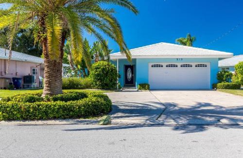 Indian Rocks Beach Casa | Amazing water front view home newly renovated 3BD 2BTH