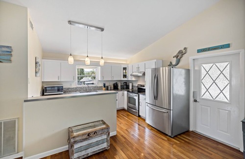 Spring Hill Casa | Amazing Waterfront Home for your Perfect Vacation!