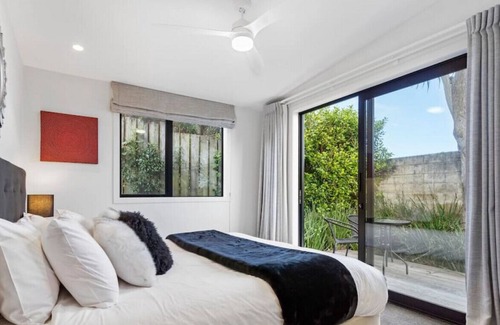 Auckland Cabaña | Amazing Western Springs position