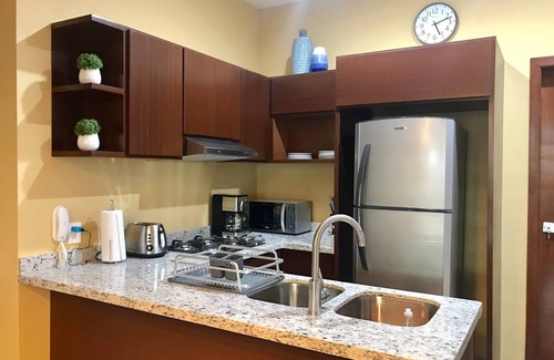 Las Gaviotas Apartamento | Amazonas Apartment Near the Beach, Shops and Restaurants