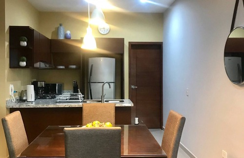 Las Gaviotas Apartamento | Amazonas Apartment Near the Beach, Shops and Restaurants