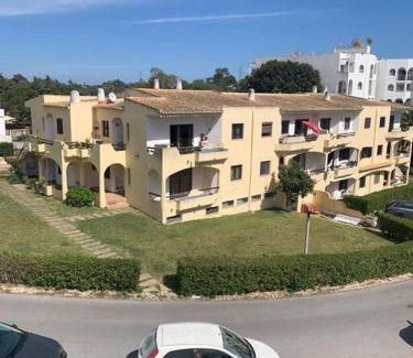 Montes de Alvor Apartamento | Âmbar de Sonho T1 with pool/Wifi/Free parking/AC