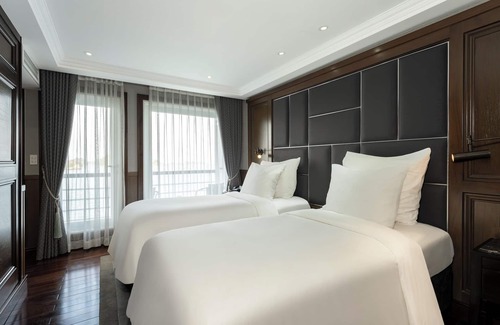 Bai Chay Alquiler De Eote | Ambassador Signature Cruise - Lan Ha Bay