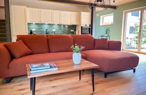 Hofheim in Unterfranken Casa | Amber Ferienhain - Ferienhaus 'Kirsche' mit verwunschenem Garten & privater Sauna