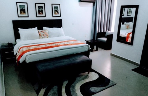 Ikoyi Apartamento | Amber Residence & Apartment Ikoyi Formerly H31 ROYAL CLASSIC APARTMENTS