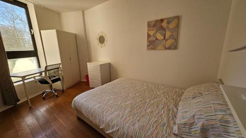 Front de Lac Casa | Amber room - 20 min to Paris