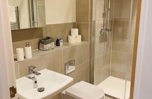 Woking Apartamento | AmberBlue@Woking