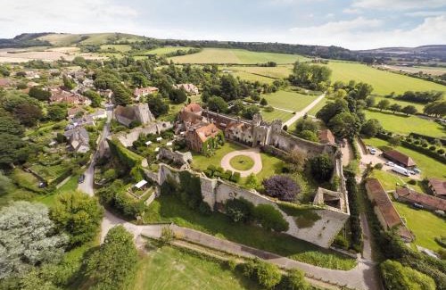 Amberley Casa | Amberley Castle- A Relais & Chateaux Hotel